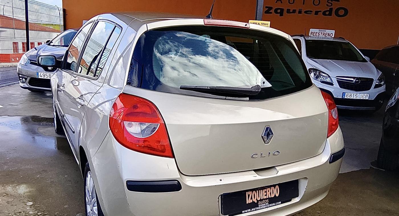 Renault Clio 1.5 DCI 86 cv
